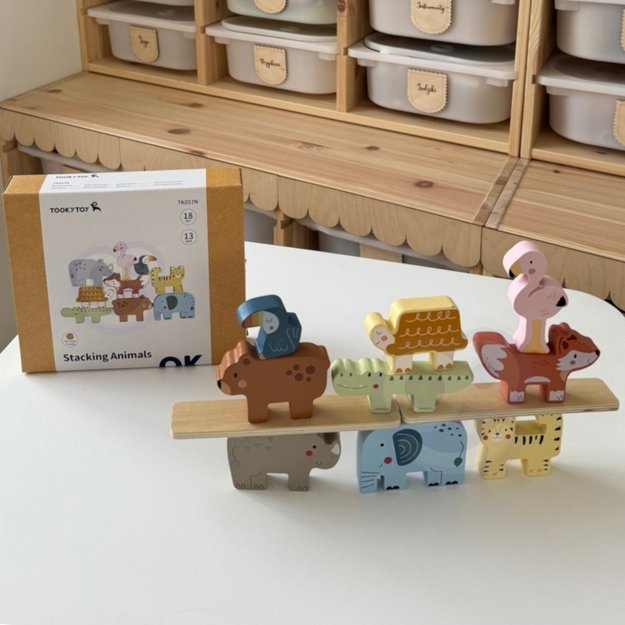 Medinė Montessori gyvūnų dėlionė 9 el., TOOKY TOY