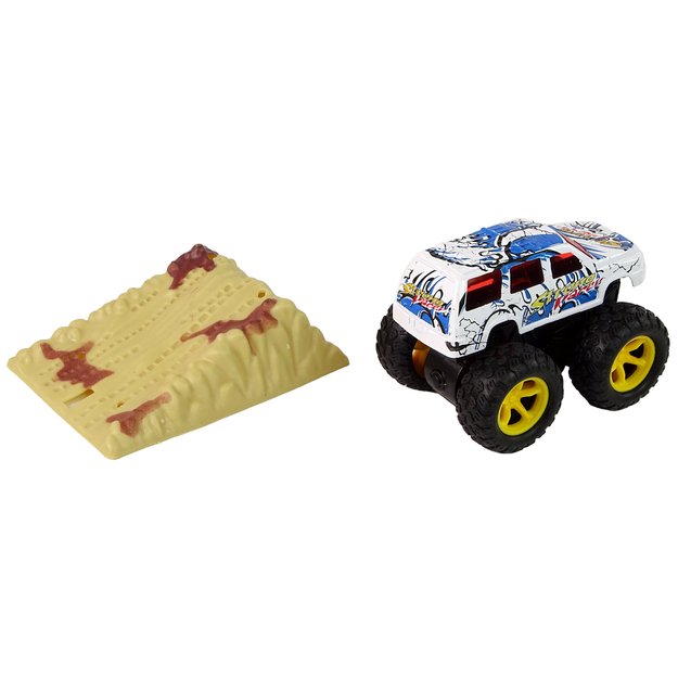 Visureigis Resorak Monster Truck su rampa