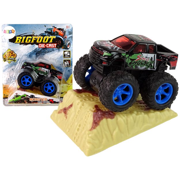 Visureigis Resorak Monster Truck su rampa