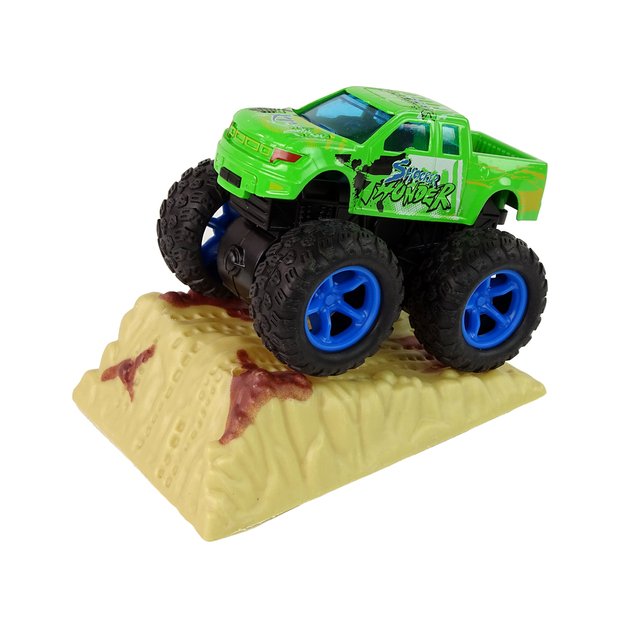 Visureigis Resorak Monster Truck su rampa